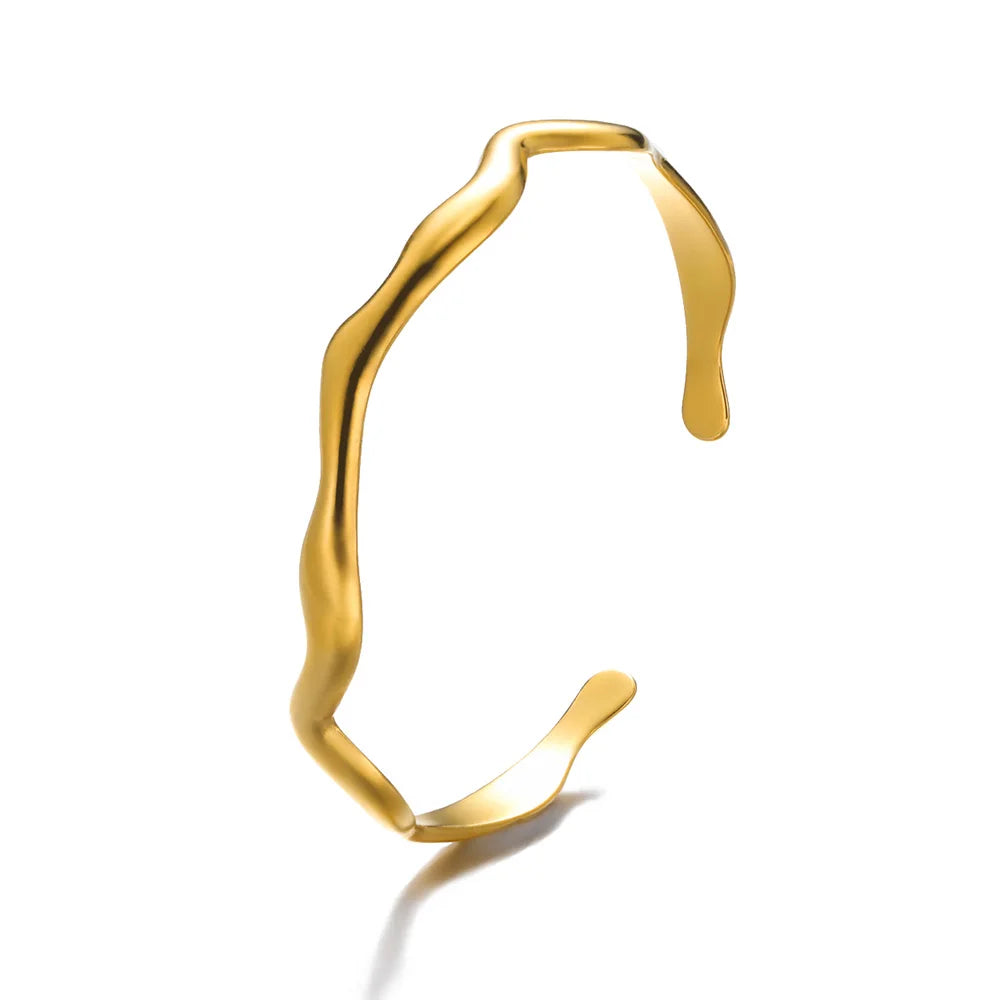 Liveify gold wavy open ring, minimalist adjustable finger jewelry with sleek metallic finish